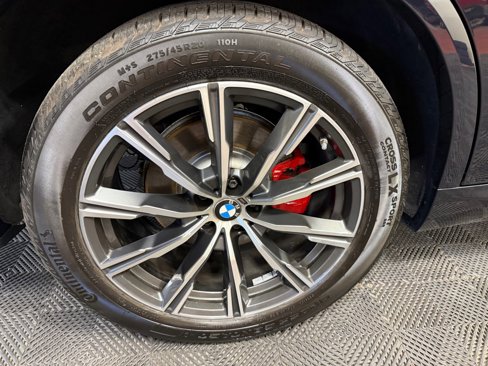 Used 2022 BMW X5 xDrive40i w/ M Sport Package image 28