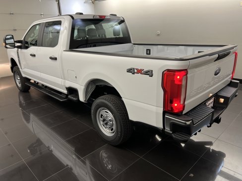 New 2026 Ford F250 XL image 4