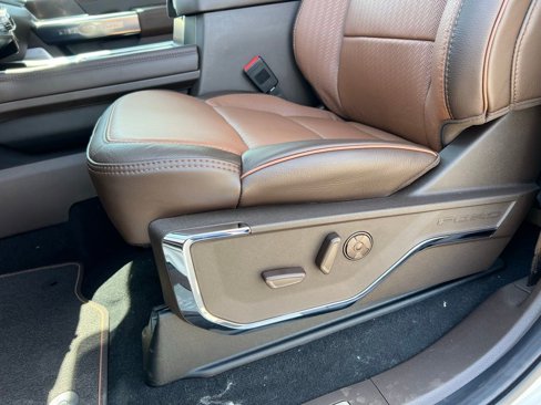 New 2025 Ford F350 King Ranch w/ Chrome Package image 15