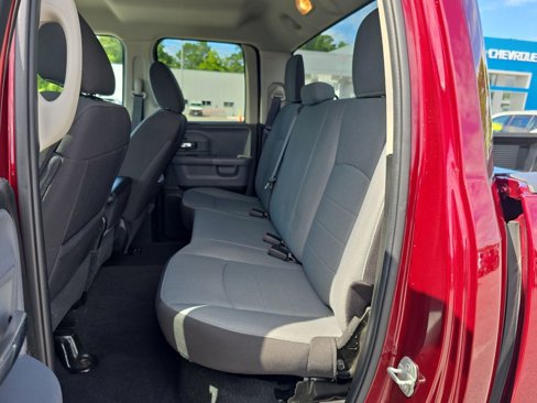 Used 2024 RAM 1500 Classic SLT image 22