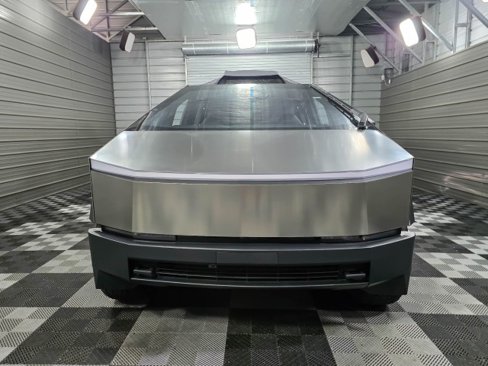 Used 2024 Tesla Cybertruck AWD Crew Cab image 3