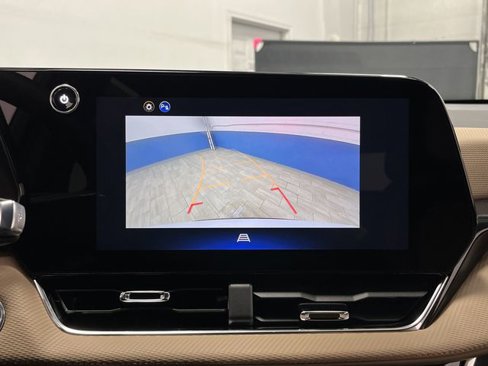 New 2026 Chevrolet Equinox ACTIV w/ Convenience Package III image 10