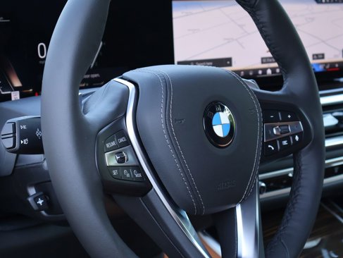 New 2026 BMW X5 xDrive40i w/ Premium Package image 23
