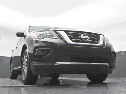 Used 2020 Nissan Pathfinder SV image 29