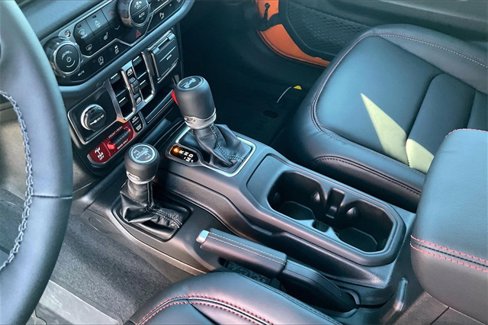 New 2025 Jeep Wrangler Unlimited Rubicon image 8