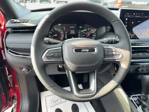 New 2025 Jeep Compass Latitude w/ Altitude Special Edition image 9