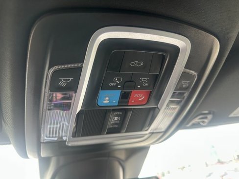 New 2025 RAM 2500 Laramie image 32