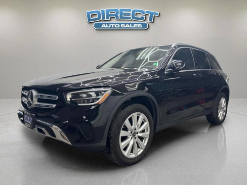 Used 2020 Mercedes-Benz GLC 300 w/ Premium Package image 3