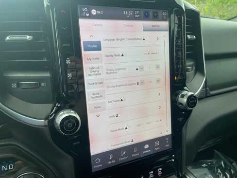 New 2026 RAM 1500 4x4 Crew Cab image 28