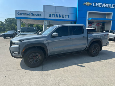 Used 2025 Nissan Frontier PRO-4X w/ Pro Premium Package image 5
