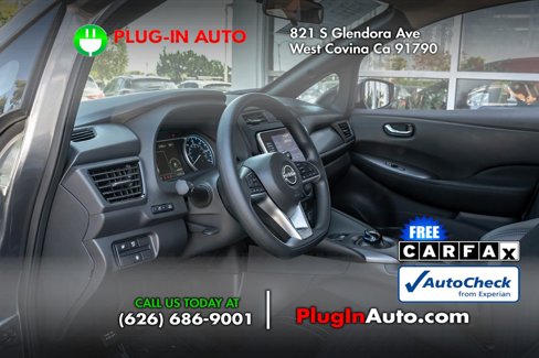 Used 2025 Nissan Leaf S image 6