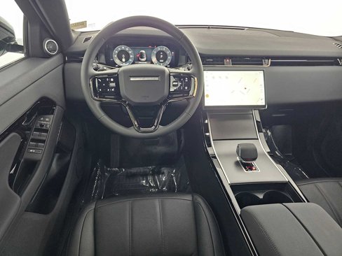 New 2026 Land Rover Range Rover Evoque S image 18