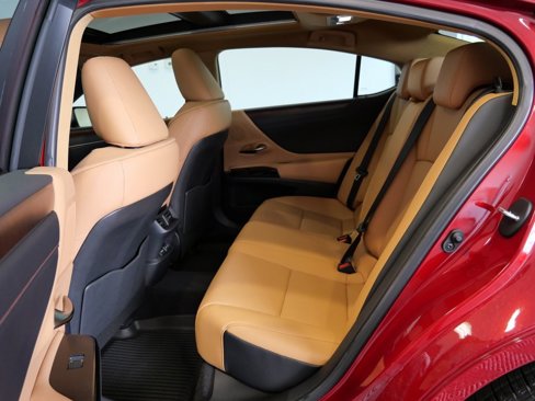 Certified 2025 Lexus ES 350 w/ Premium Package image 22
