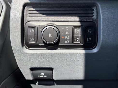New 2026 Ford F250 XLT w/ XLT Premium Package image 17