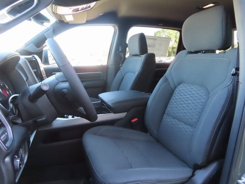 New 2026 RAM 1500 4x4 Crew Cab image 20