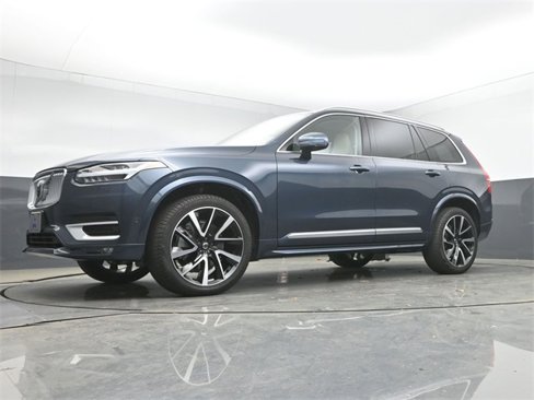 Used 2025 Volvo XC90 B6 Plus w/ Protection Package Premier image 40