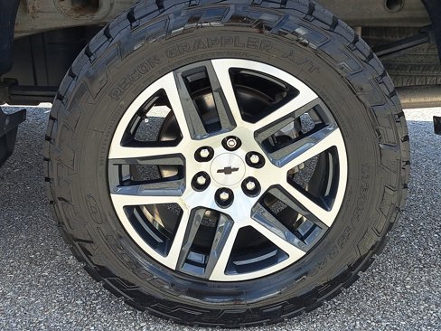 Used 2019 Chevrolet Silverado 1500 LT Trail Boss image 5