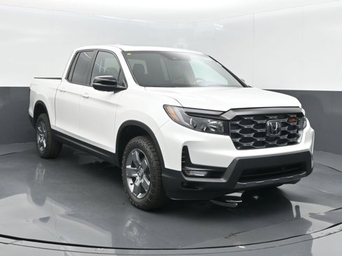 New 2025 Honda Ridgeline TrailSport image 2