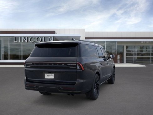New 2025 Lincoln Navigator L Reserve w/ Jet Appearance Package image 8
