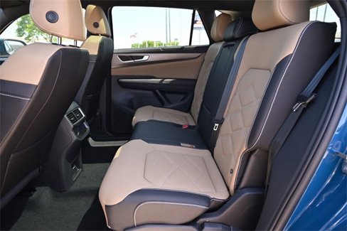 New 2025 Volkswagen Atlas Cross Sport SE image 20