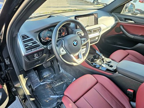 Used 2025 BMW X4 xDrive30i w/ Premium Package image 15