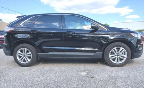 Used 2018 Ford Edge SEL w/ Equipment Group 201A image 8