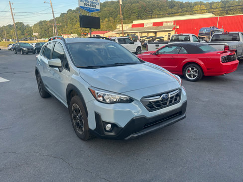 Used 2021 Subaru Crosstrek 2.0i Premium image 3
