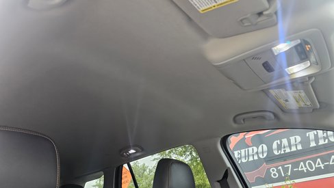Used 2021 GMC Terrain SLT image 32