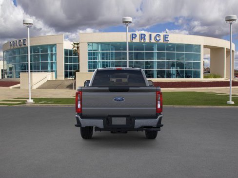 New 2026 Ford F250 XLT image 5