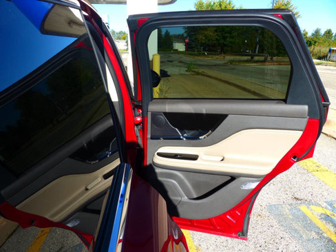 Used 2024 Lincoln Corsair AWD w/ Equipment Group 101A image 40