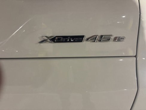 Used 2023 BMW X5 xDrive45e image 15
