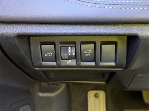 New 2025 Subaru Outback Limited image 25