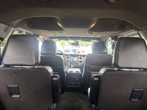 Used 2017 Ford Expedition Platinum image 9