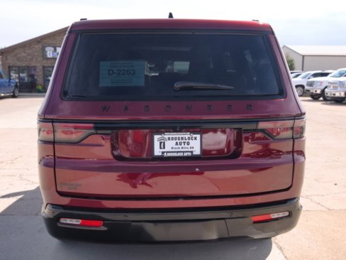 Used 2024 Jeep Wagoneer Series II image 4