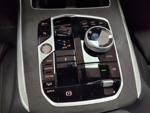 New 2026 BMW X7 xDrive40i image 17