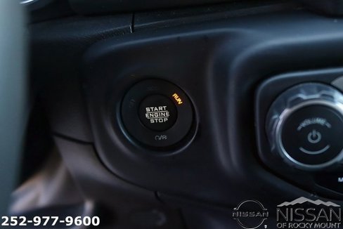 Used 2023 Jeep Wrangler Unlimited image 24