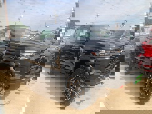 New 2026 Chevrolet Colorado ZR2 image 1