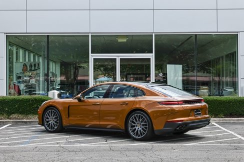 New 2025 Porsche Panamera 4 image 3