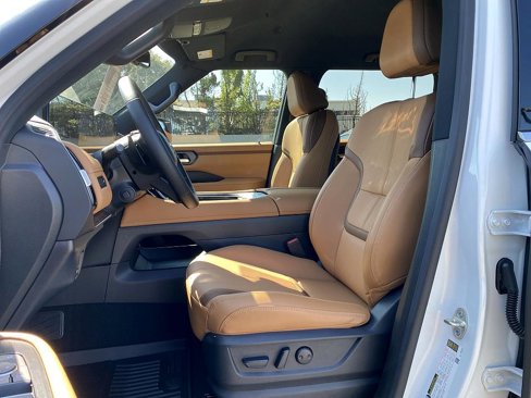 New 2026 Nissan Armada SL image 18