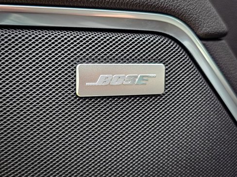 New 2026 GMC Sierra 1500 SLT w/ SLT Premium Plus Package image 13