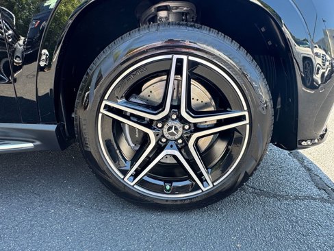 New 2026 Mercedes-Benz GLS 450 4MATIC image 28