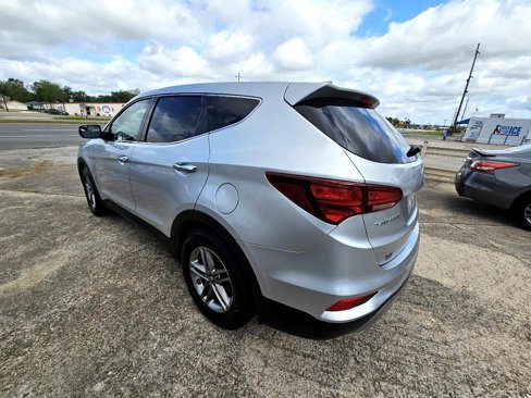 Used 2017 Hyundai Santa Fe Sport image 8