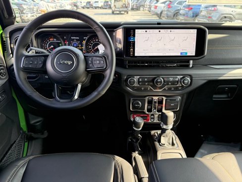 New 2025 Jeep Wrangler Unlimited Rubicon 392 image 29