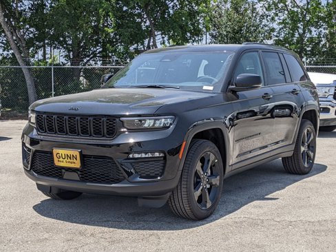 New 2025 Jeep Grand Cherokee Limited w/ Black Appearance Package image 7