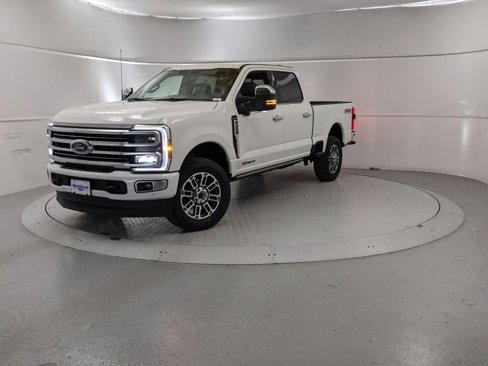 New 2026 Ford F250 Platinum w/ Platinum Plus Package image 6