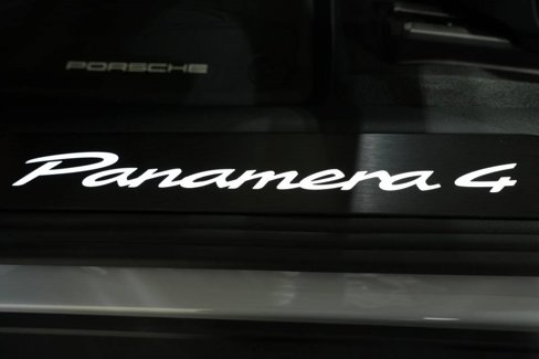 New 2025 Porsche Panamera 4 image 32