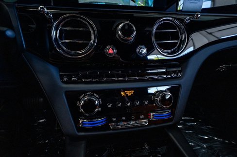 Used 2024 Rolls-Royce Spectre w/ Spectre Launch Package image 50