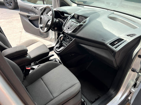 Used 2016 Ford Transit Connect XL image 18