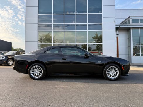 Used 2025 Dodge Charger R/T w/ Quick Order Package 25M R/T image 5