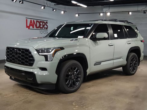 New 2026 Toyota Sequoia Platinum image 3